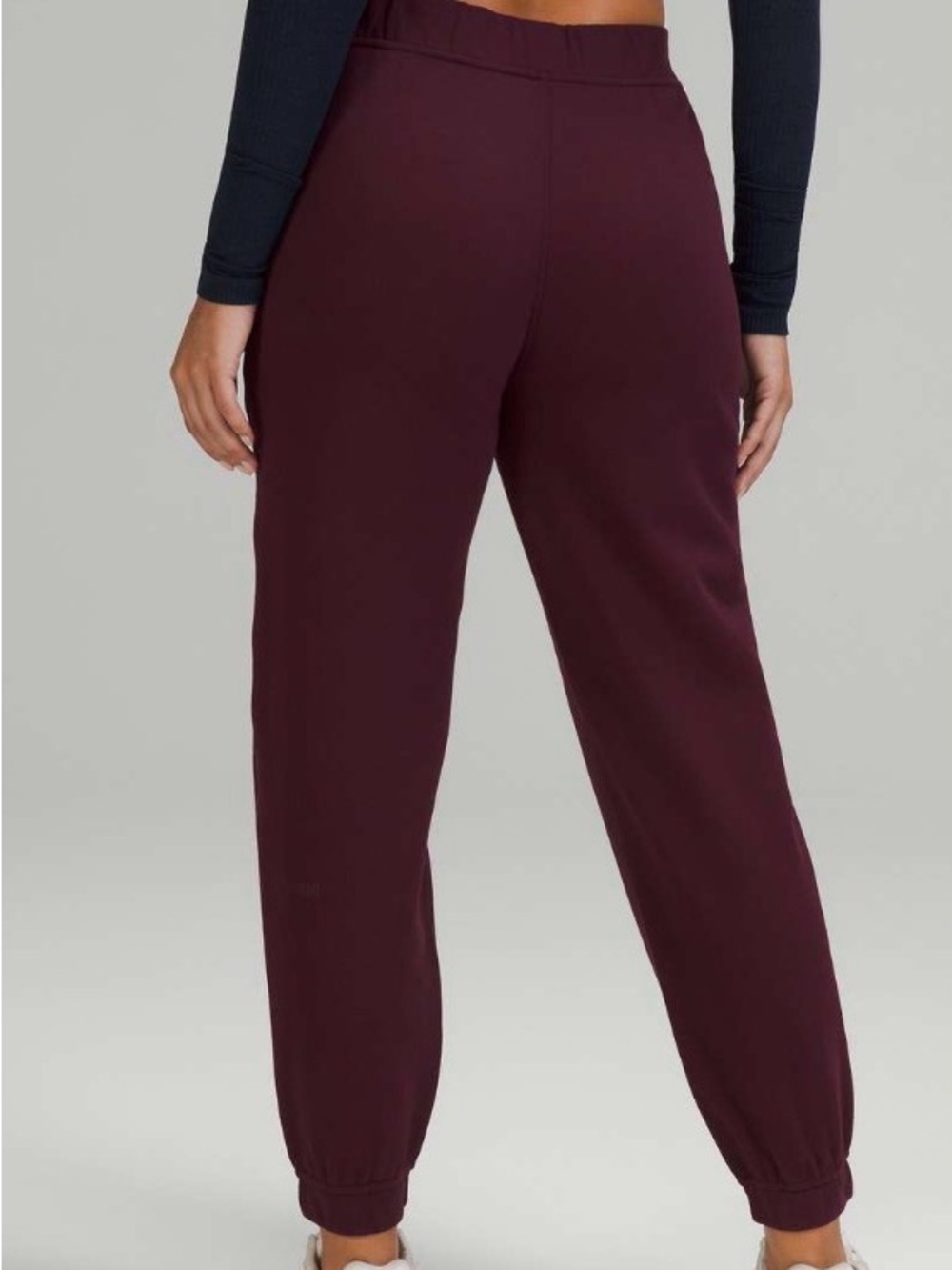 Lululemon Relaxed High-Rise Jogger
